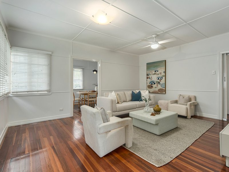 Photo - 40 Armfield Street, Stafford QLD 4053 - Image 2