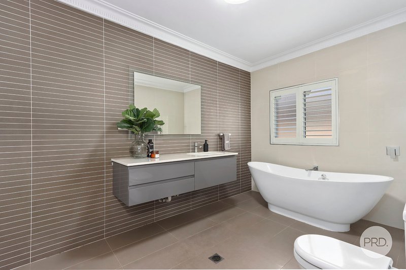 Photo - 40 Baker Street, Oatley NSW 2223 - Image 13