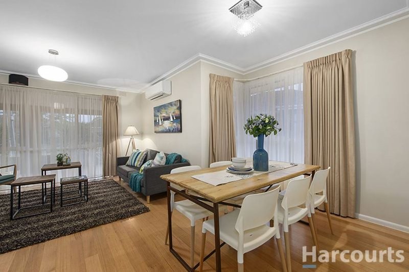 Photo - 40 Ballantyne Street, Burwood East VIC 3151 - Image 3