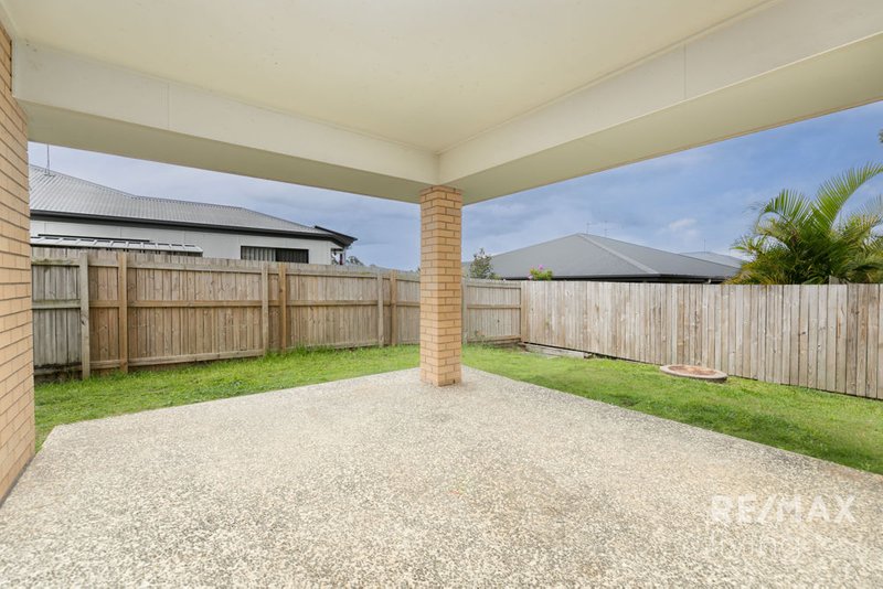 Photo - 40 Bangalow Street, Morayfield QLD 4506 - Image 14