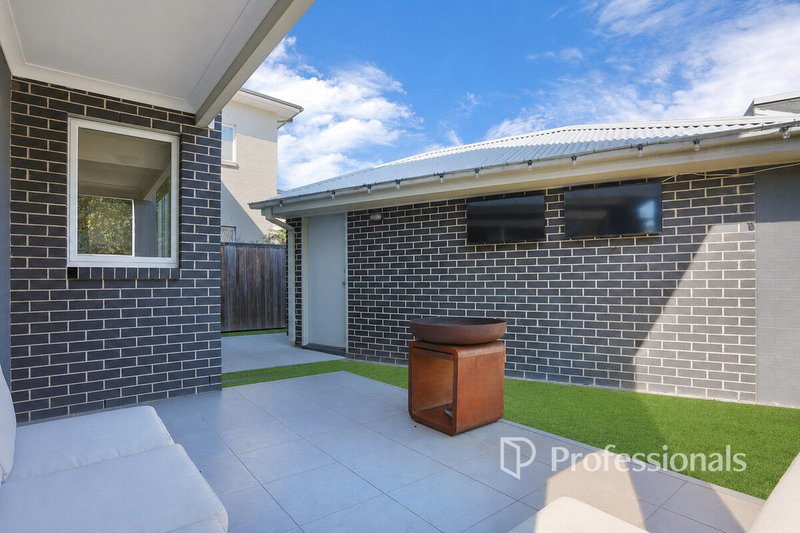 Photo - 40 Bara Way, Rouse Hill NSW 2155 - Image 9