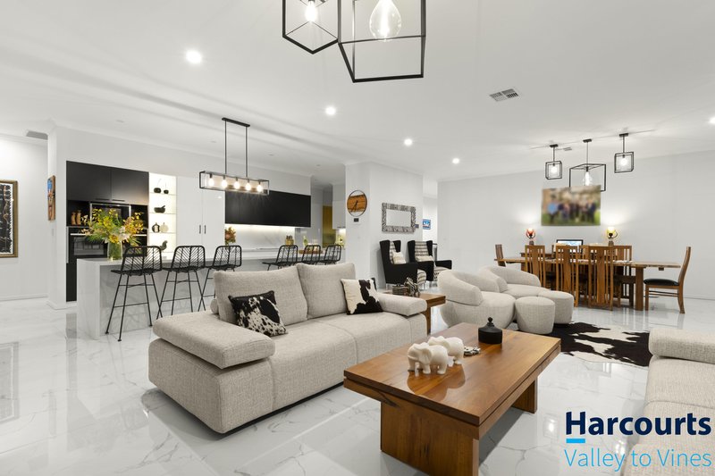 Photo - 40 Barquentine Avenue, Jindalee WA 6036 - Image 15