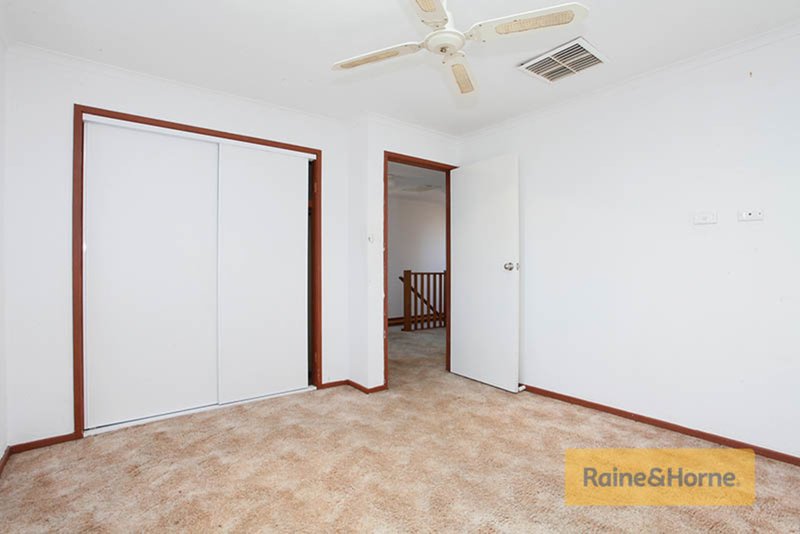 Photo - 40 Barries Road, Melton VIC 3337 - Image 10