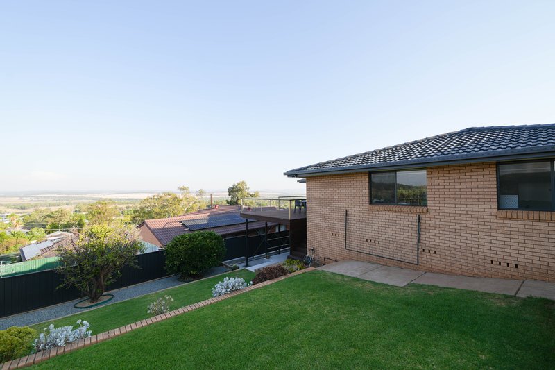 Photo - 40 Barton Street, Parkes NSW 2870 - Image 32