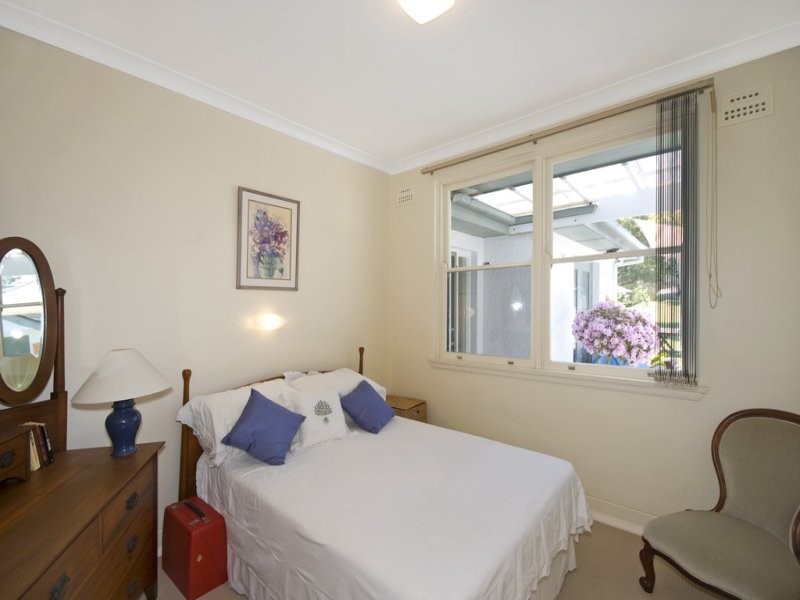 Photo - 40 Bassett Street, Mona Vale NSW 2103 - Image 10