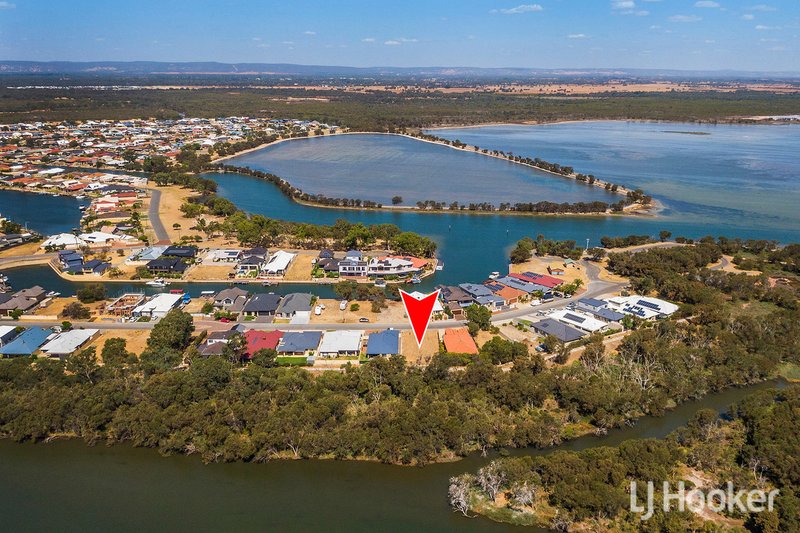 Photo - 40 Batavia Quays , South Yunderup WA 6208 - Image 3