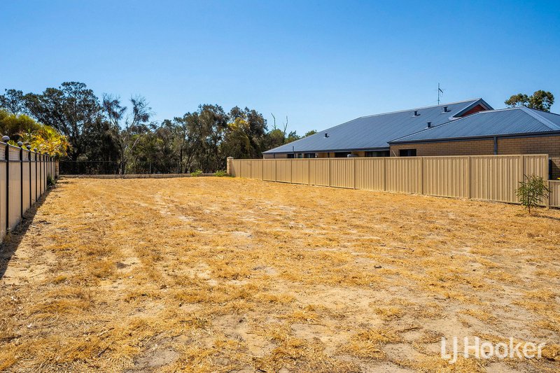 Photo - 40 Batavia Quays , South Yunderup WA 6208 - Image 9