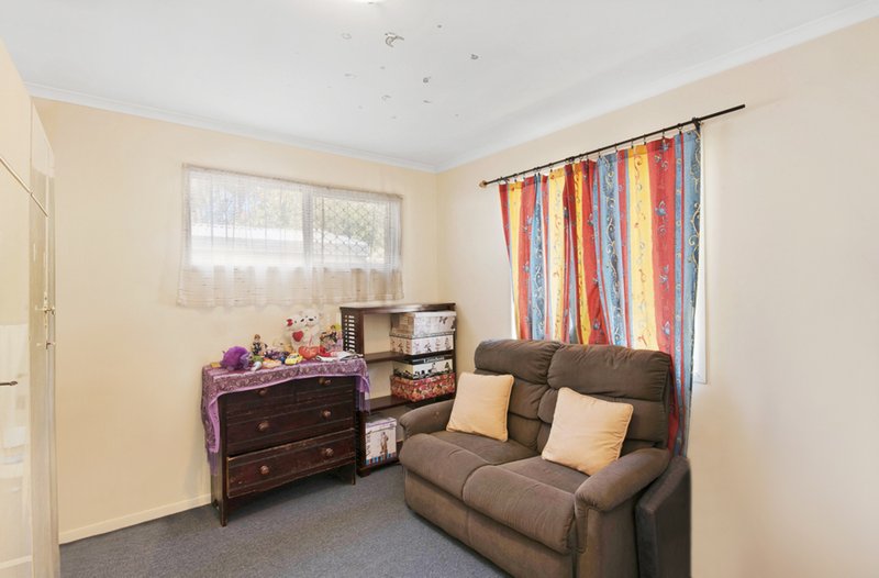 Photo - 40 Beaufort Place, Deception Bay QLD 4508 - Image 5