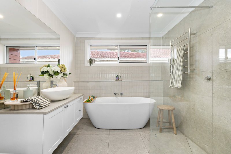 Photo - 40 Belar Avenue, Frankston VIC 3199 - Image 4