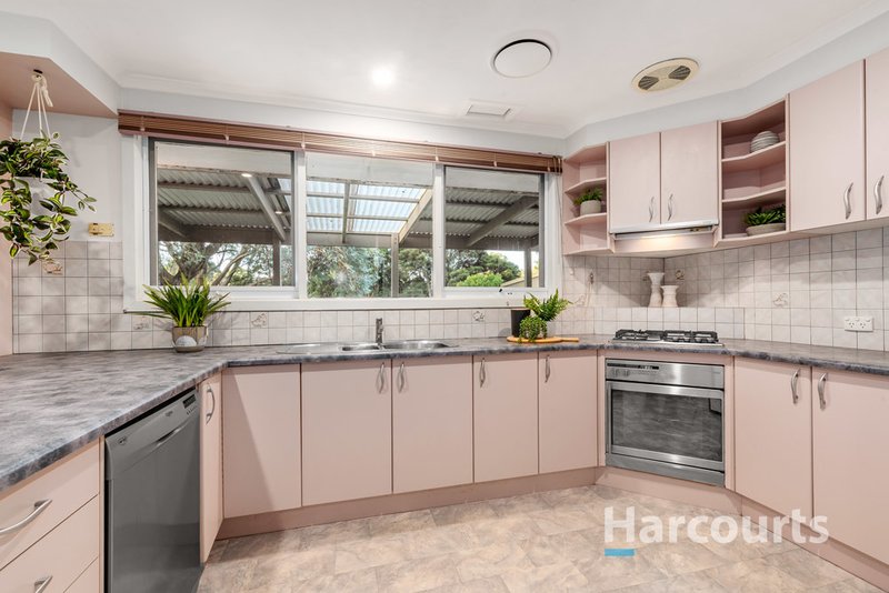 Photo - 40 Bellbird Drive, Wantirna VIC 3152 - Image 5