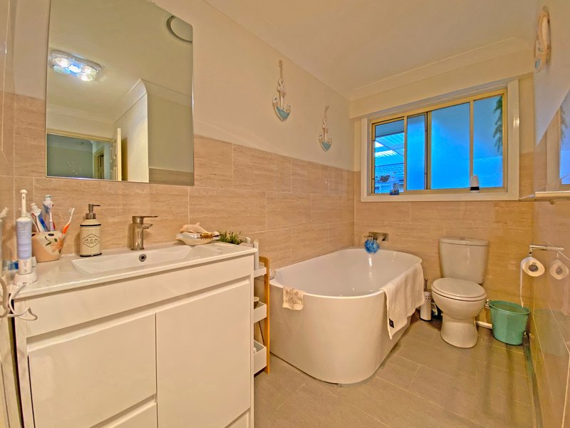 Photo - 40 Belvedere Crescent, Bellmere QLD 4510 - Image 9