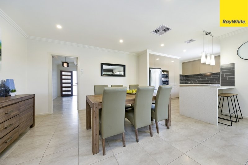 Photo - 40 Bentley Road, Blakeview SA 5114 - Image 6