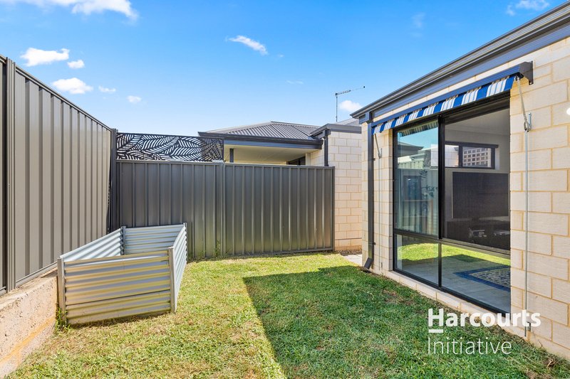 Photo - 40 Berryana Loop, Girrawheen WA 6064 - Image 20