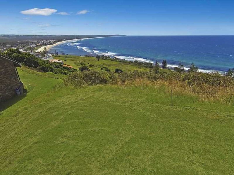 Photo - 40 Blue Seas Parade, Lennox Head NSW 2478 - Image 4