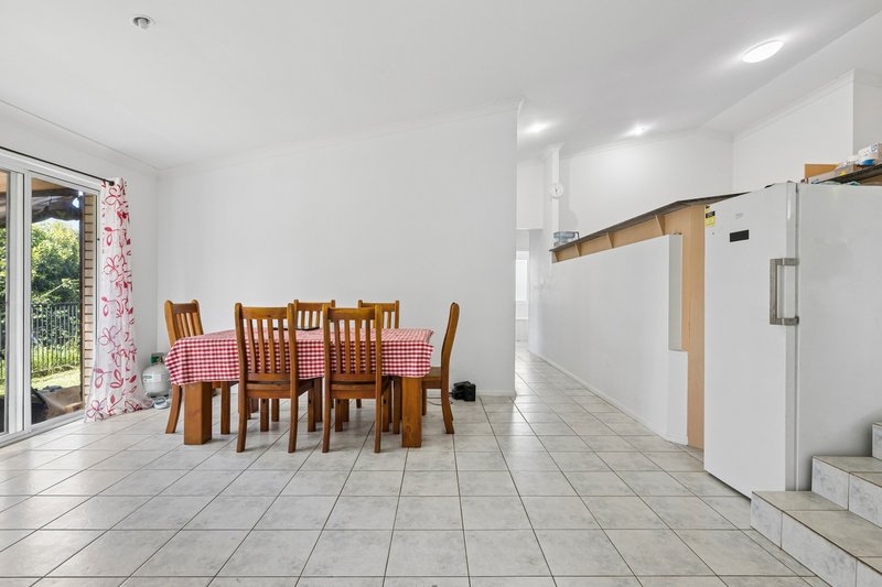 Photo - 40 Bluetail Crescent, Upper Coomera QLD 4209 - Image 7
