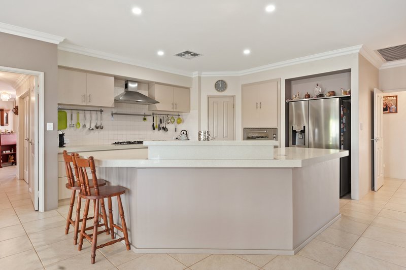 Photo - 40 Brennan Promenade, Baldivis WA 6171 - Image 2