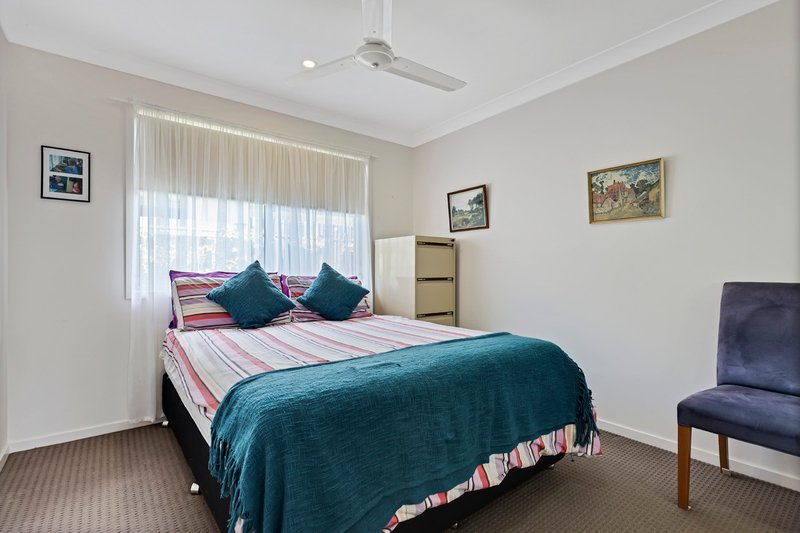 Photo - 40 Brushbox Way, Peregian Springs QLD 4573 - Image 8