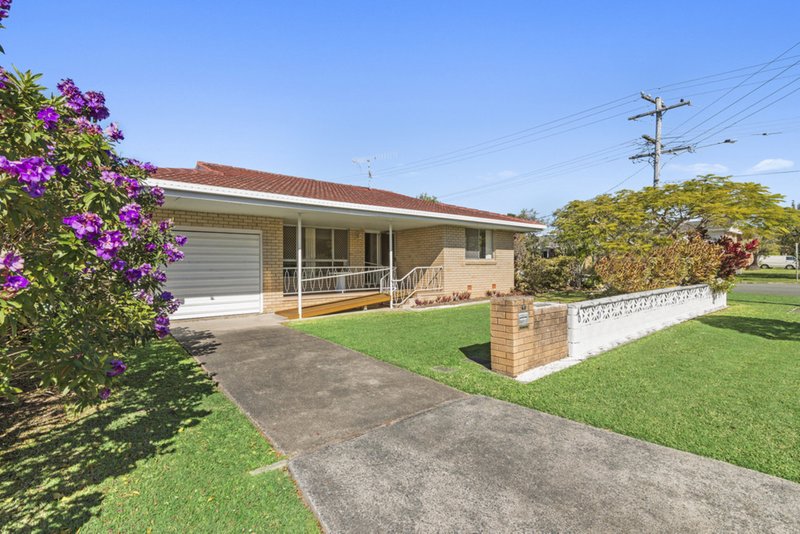 Photo - 40 Cabarita Avenue, Tugun QLD 4224 - Image 7