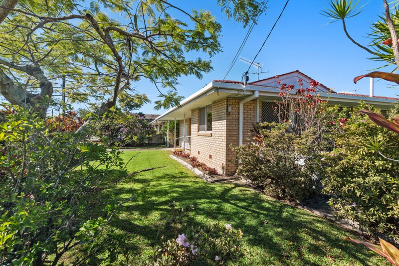 Photo - 40 Cabarita Avenue, Tugun QLD 4224 - Image 10