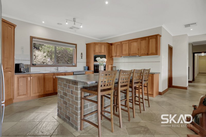 Photo - 40 Captain Pearson Drive, Mickleham VIC 3064 - Image 2