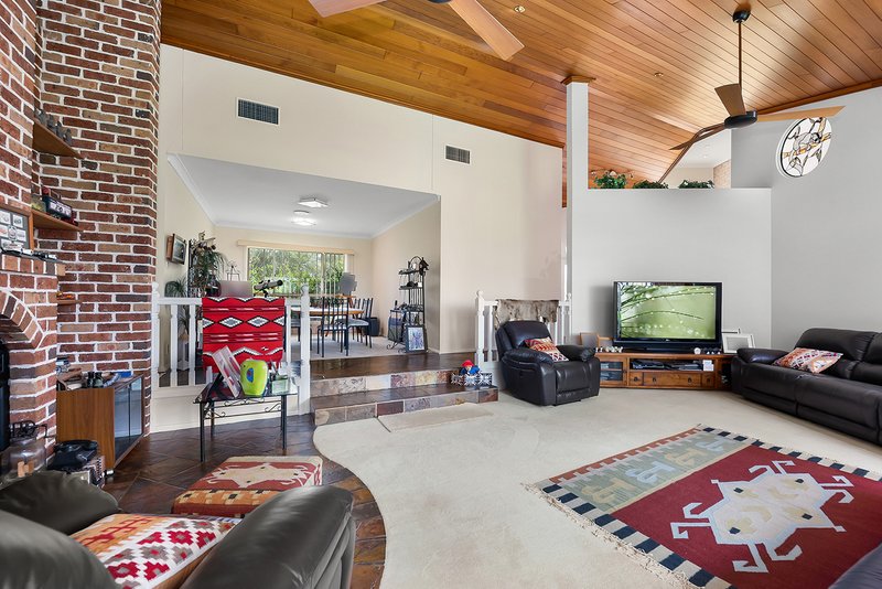 Photo - 40 Carr Road, Bringelly NSW 2556 - Image 11