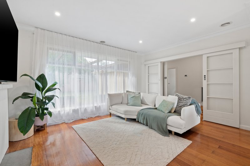 Photo - 40 Carson Street, Mulgrave VIC 3170 - Image 2