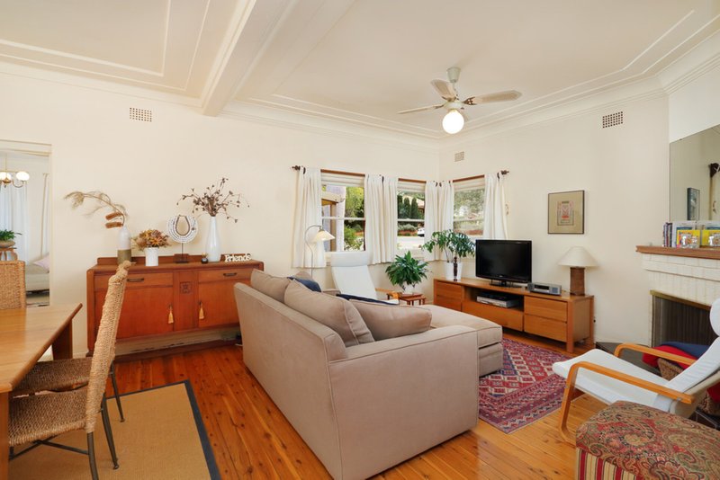 Photo - 40 Carwar Avenue, Carss Park NSW 2221 - Image 3