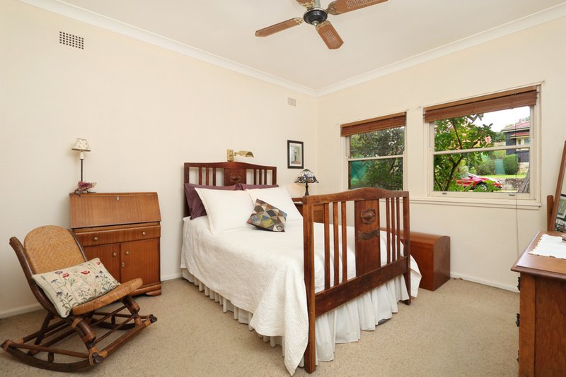 Photo - 40 Carwar Avenue, Carss Park NSW 2221 - Image 6