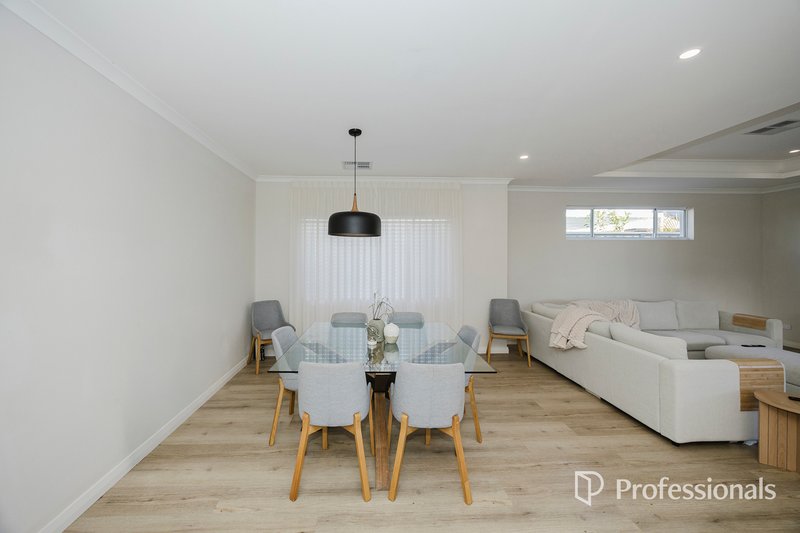 Photo - 40 Casina Way, Jindalee WA 6036 - Image 7