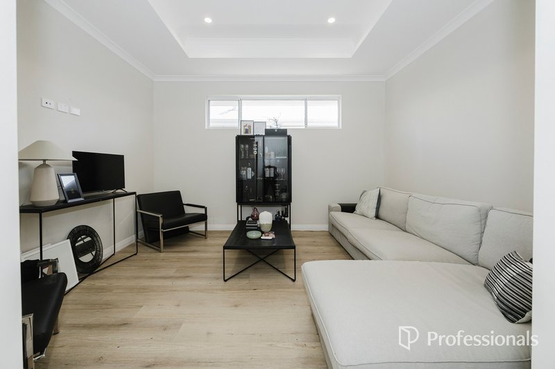 Photo - 40 Casina Way, Jindalee WA 6036 - Image 9