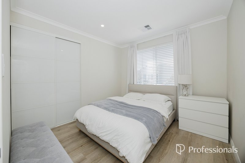 Photo - 40 Casina Way, Jindalee WA 6036 - Image 13