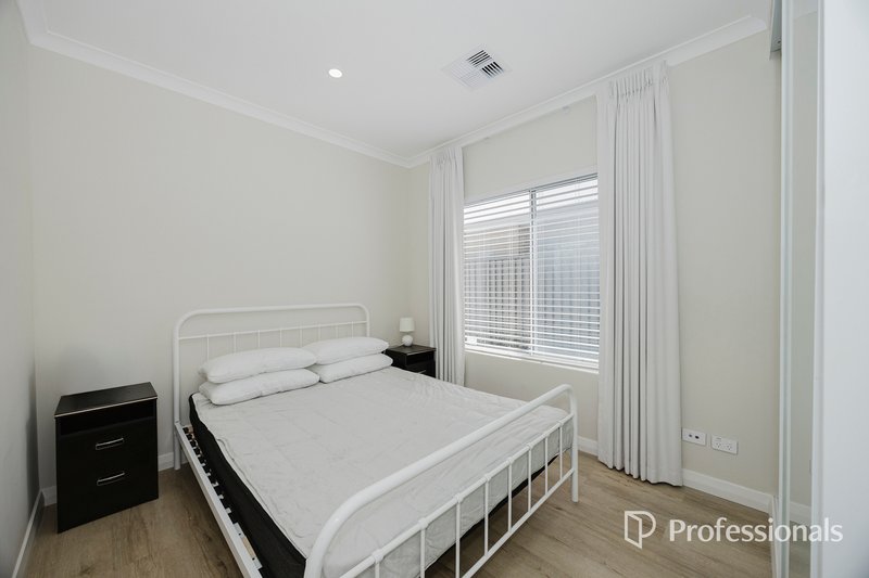 Photo - 40 Casina Way, Jindalee WA 6036 - Image 14
