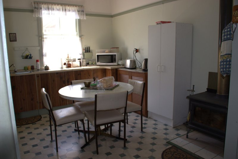 Photo - 40 Cassilis , Coonabarabran NSW 2357 - Image 3