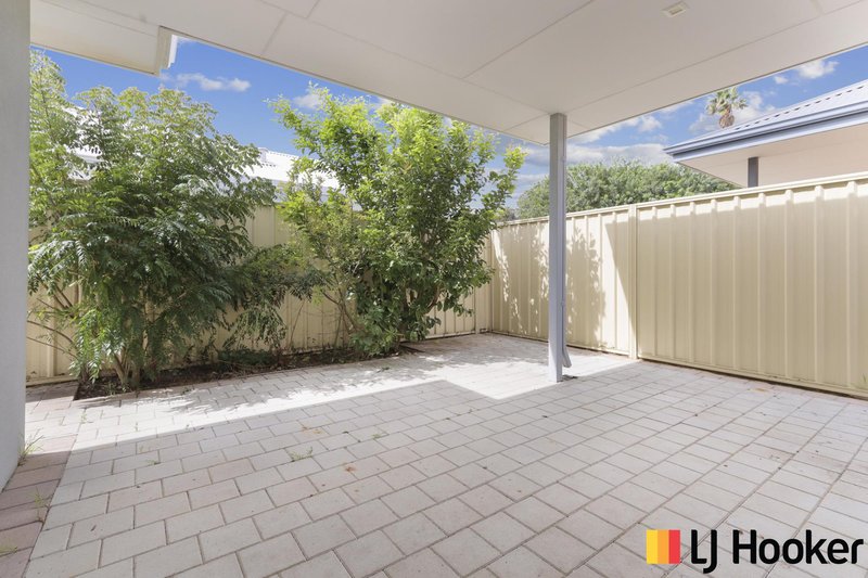 Photo - 40 Cedar Way, Maddington WA 6109 - Image 4