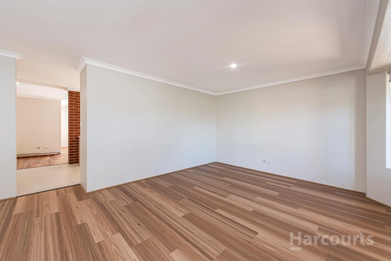 Photo - 40 Chalmers Avenue, Waikiki WA 6169 - Image 8