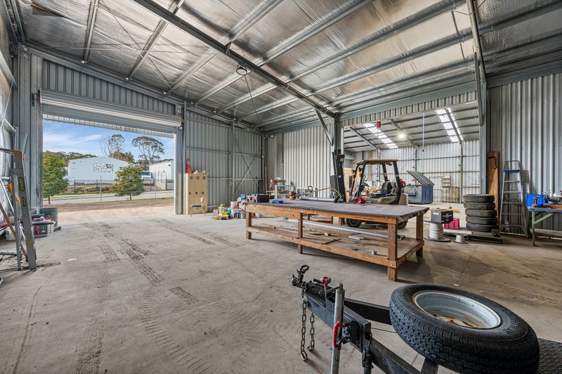 Photo - 40 Chapman Road, Hackham SA 5163 - Image 7