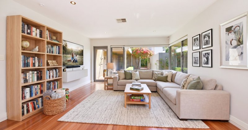 Photo - 40 Cherry Street, Warrawee NSW 2074 - Image 5