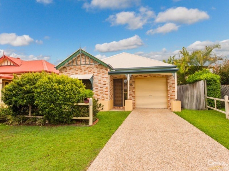 40 Chesterton Crescent, Sippy Downs QLD 4556