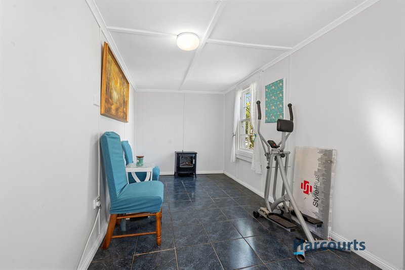 Photo - 40 Chichester Drive, Devonport TAS 7310 - Image 9