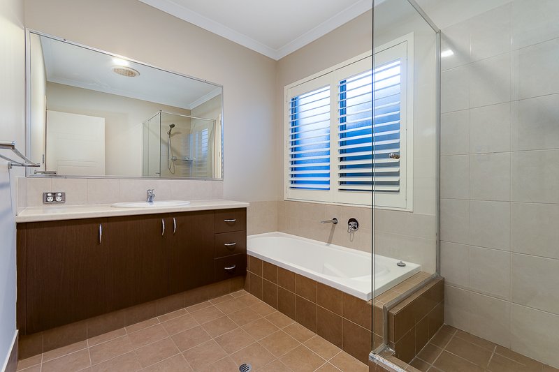 Photo - 40 Chittick Way, Yanchep WA 6035 - Image 16