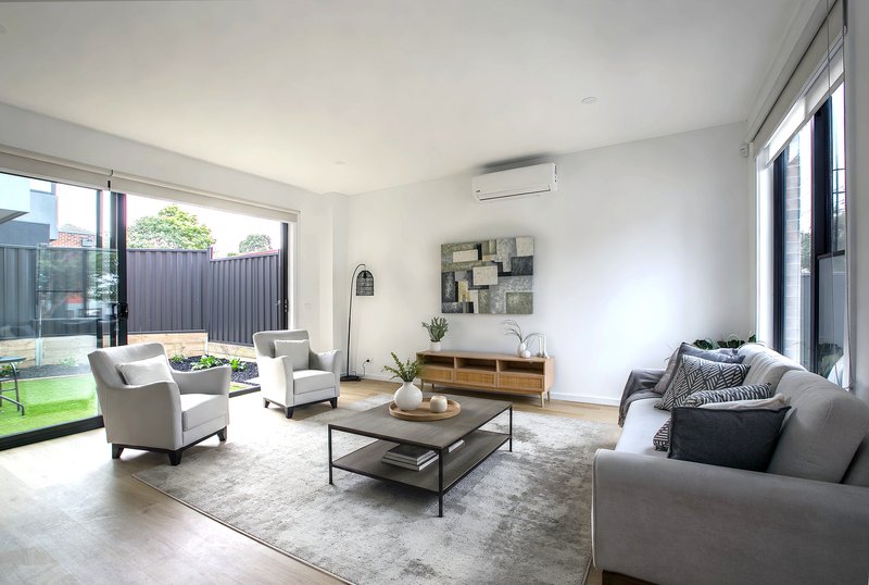 Photo - 40 Clingin Street, Reservoir VIC 3073 - Image 4