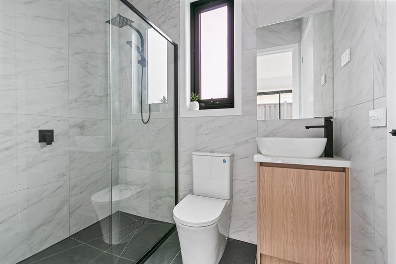 Photo - 40 Clingin Street, Reservoir VIC 3073 - Image 5