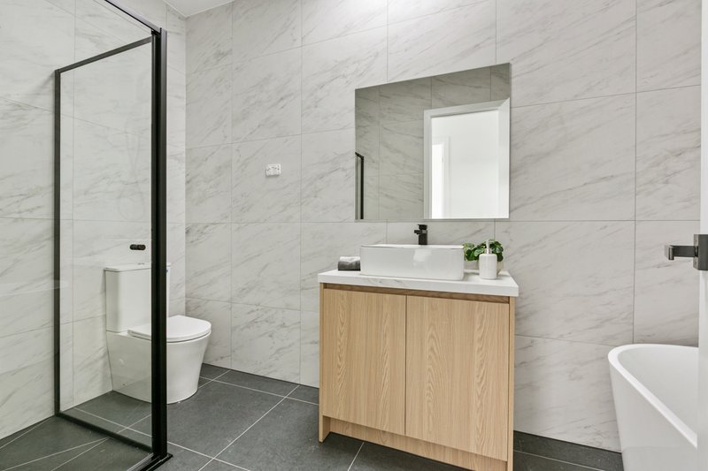 Photo - 40 Clingin Street, Reservoir VIC 3073 - Image 24