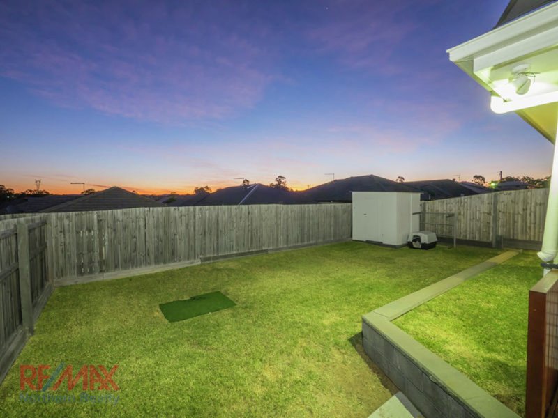 Photo - 40 Cootharaba Crescent, Warner QLD 4500 - Image 15