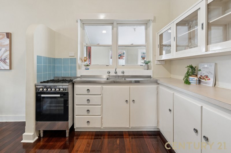 Photo - 40 Cornwall Street, Lathlain WA 6100 - Image 8