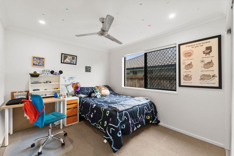 Photo - 40 Coutts Drive, Burpengary QLD 4505 - Image 5