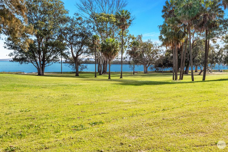 40 Cromarty Road, Soldiers Point NSW 2317