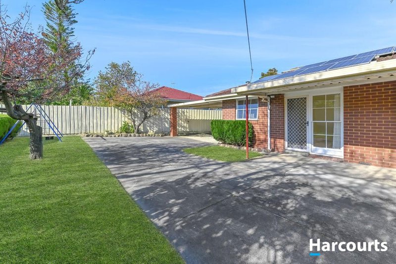 Photo - 40 Darnley Grove, Wheelers Hill VIC 3150 - Image 10