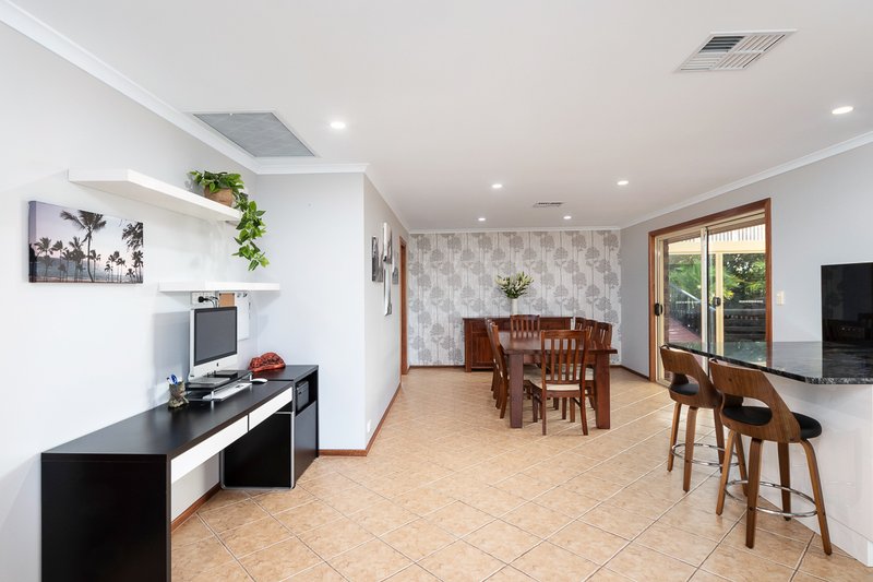 Photo - 40 Davis Avenue, Christies Beach SA 5165 - Image 5