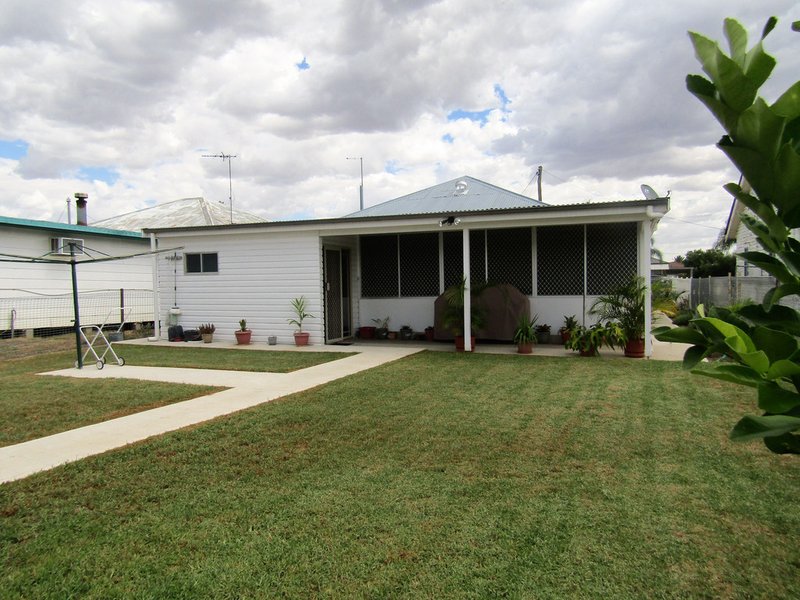 Photo - 40 Dover Street, Moree NSW 2400 - Image 10